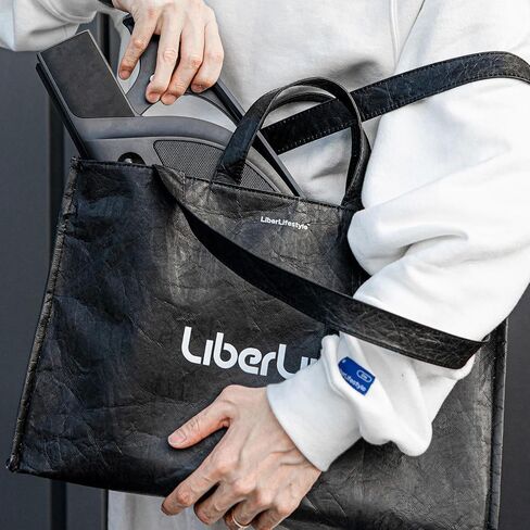حزمة ملحق C1 - حقيبة حمل الورق المتينة ، حزام كتف بديل ، وملصقات الوتر (أخضر) in Saudi Arabia