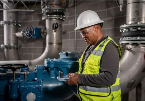 Hach DR300 Pocket Colorimeter, Ozone, with Carrying Case, LPV445.97.04110 in Kuwait