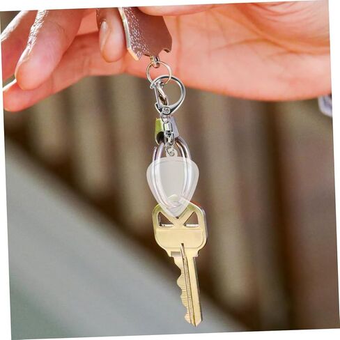 Toyandona Guitar Pick Pick keychain keychain على شكل قلب واضح لسهولة تحديد وتخزين اختيارات الجيتار القياسية لعشاق الموسيقى واللاعبين in Kuwait