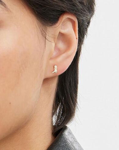 أقراط خلفية مسطحة- 14 كيلو بايت مطلي بالذهب الصغير الحوت المسطح للأقراط للنساء in Kuwait