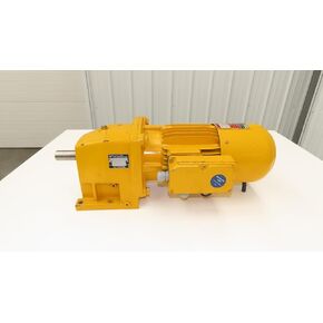 #US SK22VL-90L/4BRE16TF Brake 1.5kW 230/460V 12:1 Ratio 138 Inline in Kuwait