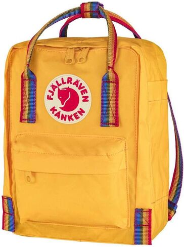 حقيبة ظهر Fjällräven Kånken Rainbow Mini للرجال والنساء - قماش متين مع أشرطة كتف قابلة للتعديل، وحقيبة ظهر خفيفة الوزن بنمط البلوط الفاتح/قوس قزح مقاس واحد مقاس واحد in Kuwait