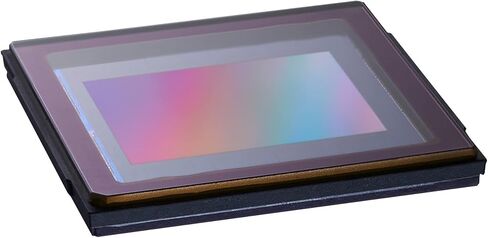 OM System Olympus OM-5 Silver Micro Four System Camera M.Zuiko Digital Ed 14-150mm F4.0-5.6 II OM System in Kuwait