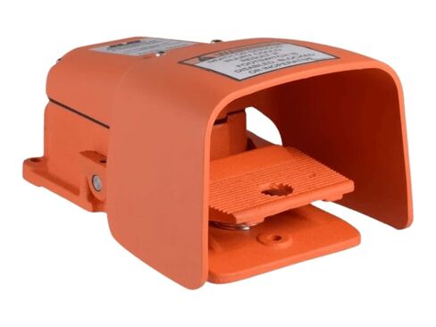 JLG Part: 4360031 - New JLG Foot Switch 4360031 in Kuwait