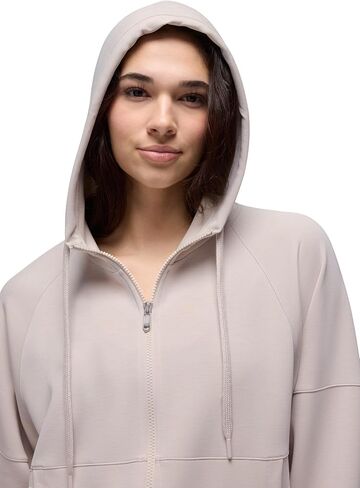 بريانا المرأة شيا الكاملة zip in Saudi Arabia