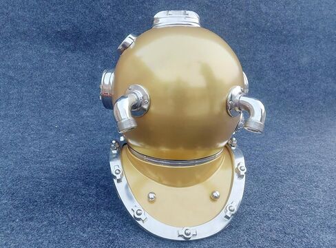 Antique Sea Divers Diving Helmet for Scuba Diving Mark V Marine Scuba Divers Helmet 18 Home Office Decorative in Kuwait