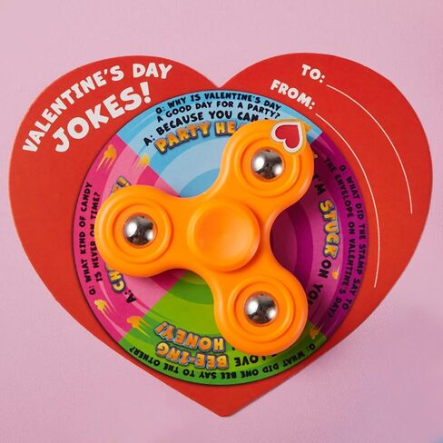 Joyin 28 حزم بطاقات Valentines مع Fidget Spinner ، Trispring Hand Hand Finger Fidge Toy لجوائز الفصول الدراسية Day Children in Saudi Arabia
