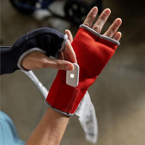 Fightcamp Fitness Tracker وحقيبة اللكم الدائمة للبالغين ، وأجهزة استشعار الحركة ، وقفازات الملاكمة ، ولفائف الملاكمة ، ولفائف دعم الكاحل وحفلة اللكم - 67 بوصة ، 350 رطل in Saudi Arabia