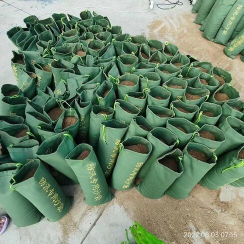 TIST Waterproof Sandbags for Garages 10-Pack Reusable Flood Sandbags - Indoor/Outdoor Water Barrier for Flood Control Quick Absorbing Flood Sandbags(25X70CM) in Saudi Arabia