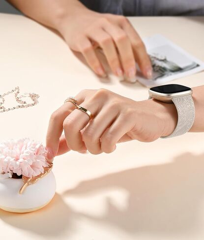 لـ Fitbit Versa 3 Bands Women/Fitbit Versa 4 Bands للنساء/Fitbit Sense Bands/Fitbit Sense 2 Bands، حزام معصم بديل ناعم بنمط زهور بوهو فاخر لطيف لعكس 3 أحزمة ساعة in Kuwait