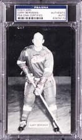 Wings Gary Bergman Signed 3.25x5.5 Photo PSA/DNA Slabbed - Hockey Slabbed Autographed Rookie Cards in Saudi Arabia