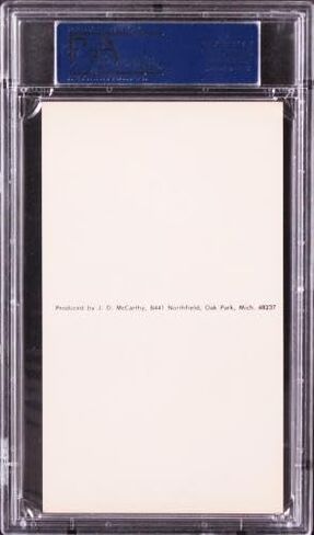 Wings Gary Bergman Signed 3.25x5.5 Photo PSA/DNA Slabbed - Hockey Slabbed Autographed Rookie Cards in Saudi Arabia