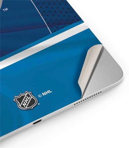 Skinit Skinit Tablet Skinner مع iPad 11th Gen (2025) - NHL Winnipeg Jets المرخص رسميًا التصميم in Kuwait