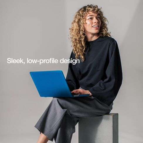 incase hardshell d3 الفرشاة الأفقية - Macbook Air 13 Inch Case - 2022 ، 2021 ، 2020 ، 2019 ، 2018 ، M1 - Macbook Case ، غطاء كمبيوتر محمول ، قذيفة صلبة واقية ، مقاومة للخدش - الكمأة الرمادية in Saudi Arabia