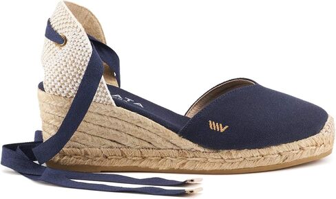 صنادل نسائية VISCATA Gava Canvas Wedge مصنوعة يدويًا بكعب 2 ½ بوصة مع قماش قطني مسامي على شكل حرف V ونعل أوسط من الجوت الطبيعي بنسبة 100% لجميع المناسبات غير الرسمية in Kuwait