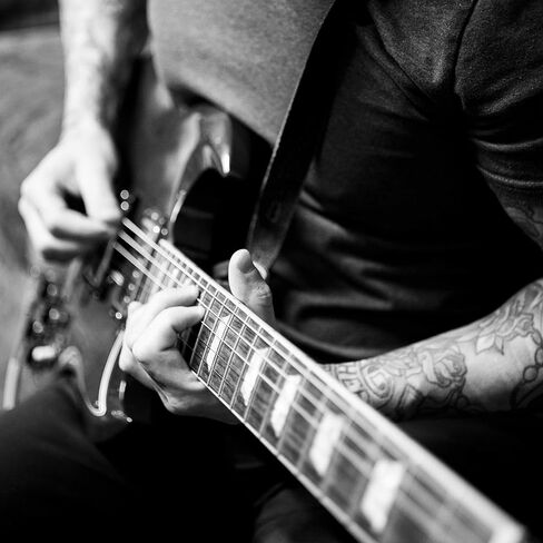 Darco® Electric Guitar Strings – Nickel, Extra Light Gauge | Durable, High-Performance Strings at an Affordable Price | Bright Tone with Smooth Feel in Saudi Arabia