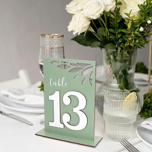20pcs Sage Green Wooden Table Number مع المدرجات من 1 إلى 20 عرض بطاقة الخشب عرض لافتة لاستقبال حفل زفاف الحدث الحدث لوازم تقديم الطعام in Saudi Arabia