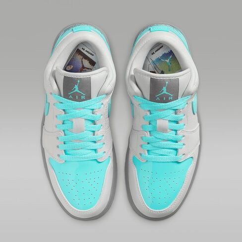 Jordan Air 1 Low SE Women's Shoes (HQ3599-025 ، فوتون غبار/دخان رمادي/جليدي أزرق/أورورا أخضر) الحجم 8 in Saudi Arabia