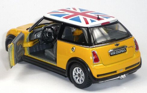 KiNSMART Mini Cooper S 5inch 1:28 Scale Die Cast Metal Model Toy Cars Red with British Flag in Saudi Arabia