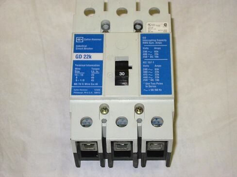 CUTLER HAMMER GD3030 30A 480V 3P 22K in Saudi Arabia
