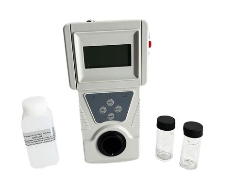 مقياس التعكر الرقمي العكري مع نطاق القياس من 0 إلى 50 دقة NTU 0.01 NTU Formazine الحل التعكر القياسي لمحطات مشروبات Wewage تجمع سباحة المياه إلخ in Kuwait