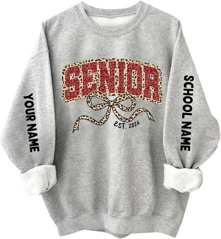 Godashop Personalize Senior 2026 SHIRT ، فئة 2026 قميص ، ملابس هدايا السنة الأولى لخريجي المراهقين ، فئة 2027 قمصان in Kuwait