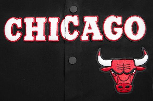 Mens NBA Classic Chenille Button Down in Saudi Arabia