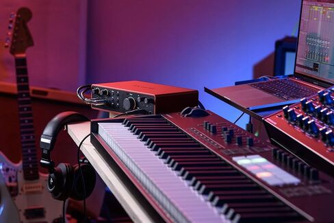 حزمة AudioSavings: حزمة واجهة الصوت Focusrite Scarlett 16I16 4G 4G Gen 24-Bit 192 KHz مع سماعات Rockville Pro-M50 SR STR+كابل ملفات قابلة للفصل+CASE+لوحة أذن إضافية (عنصران) in Saudi Arabia