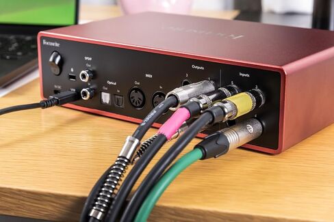 حزمة AudioSavings: حزمة واجهة الصوت Focusrite Scarlett 16I16 4G 4G Gen 24-Bit 192 KHz مع سماعات Rockville Pro-M50 SR STR+كابل ملفات قابلة للفصل+CASE+لوحة أذن إضافية (عنصران) in Saudi Arabia