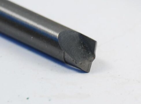 .2785 × 27/16 OAL 2 Flute Brad Point Bottom Drill 3/16 عمق قطع الكربيد in Saudi Arabia