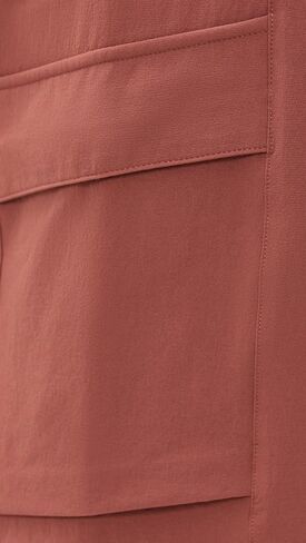 Beyond Yoga Women's Peak Pants in Saudi Arabia