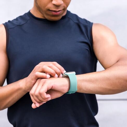 5 عبوات من أساور السيليكون الناعمة - متوافقة مع Apple Watch Ultra 2 وUltra Band 49 مم 45 مم 44 مم 42 مم 41 مم 40 مم 38 مم للرجال والنساء، حزام رياضي مسامي لسلسلة Ultra 2 iWatch 9 8 7 6 SE 5 4 3 2 in Kuwait