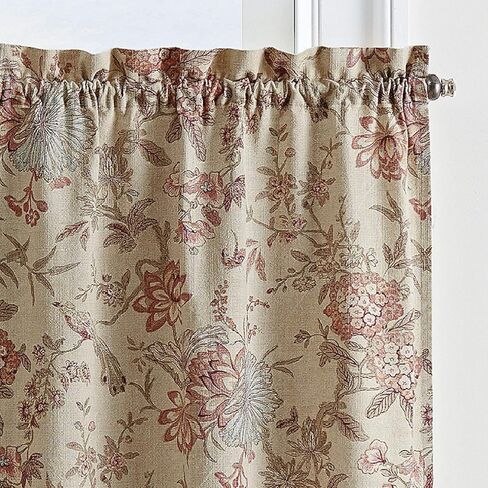 Waverly Lucchese، طبقات صغيرة من الألواح الخاصة بنافذة الخصوصية، الحمام، غرفة المعيشة، 52 بوصة × 36 بوصة، Fumo in Kuwait