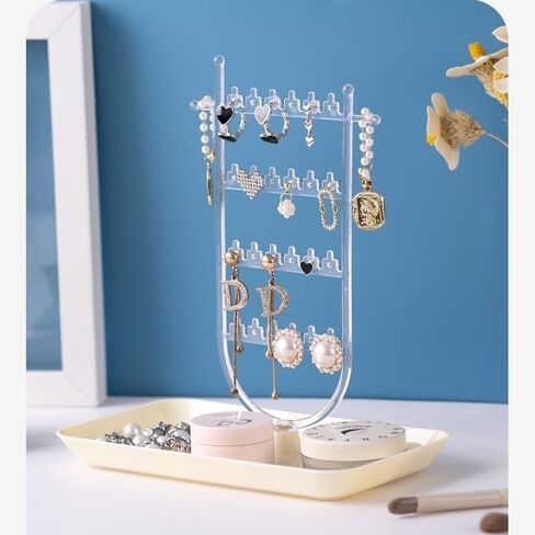 رف المجوهرات، حامل منظم المجوهرات، رف القرط مع 24 فتحة قرط وصينية تخزين سفلية، تخزين المجوهرات للقلادة والأساور والأقراط والخواتم والساعات (بيج) in Kuwait