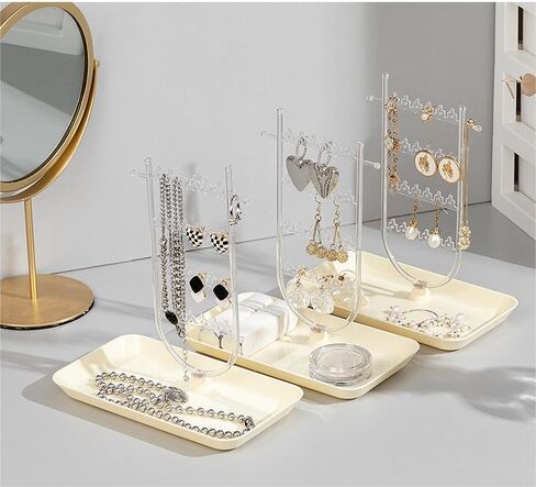 رف المجوهرات، حامل منظم المجوهرات، رف القرط مع 24 فتحة قرط وصينية تخزين سفلية، تخزين المجوهرات للقلادة والأساور والأقراط والخواتم والساعات (بيج) in Kuwait