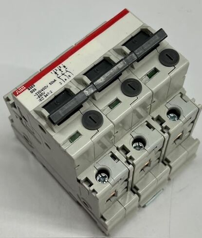 ABB S503-D25 Heavy Duty Circuit Breaker 2CCF011748R0001 3-Pole 25A in Saudi Arabia