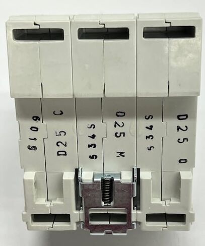 ABB S503-D25 Heavy Duty Circuit Breaker 2CCF011748R0001 3-Pole 25A in Saudi Arabia