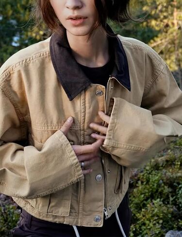 Womens Cropped Jacket Contrast Collar Utility Coat Cargo Jacket Barn Jacket Outwear with Pockets in Saudi Arabia