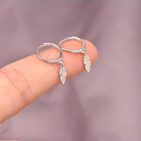 أقراط Huggie للنساء -14K الذهب/الفضة مطلي الفضة الفراشة الفراشة الأفعى ريشة النحل أقراط للنساء الأقراط in Saudi Arabia