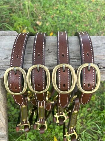 HALDER LEATHER HANTER للخيول مع خيار لوحة الأسماء المحفورة مخصصة للخيول in Saudi Arabia