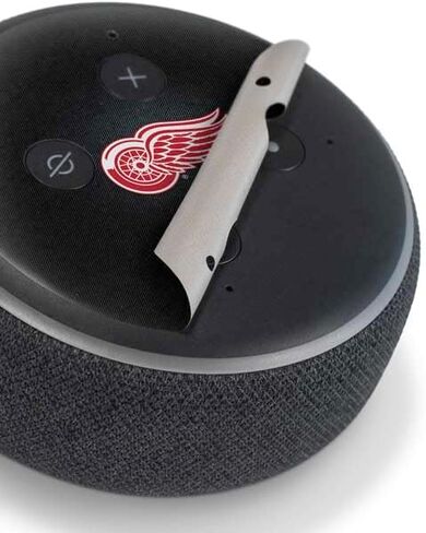 Skinit Skinit Audio Audio Skin متوافق مع Amazon Echo Dot 3 - NHL Detroit Red Wings تصميم خلفية أسود مرخص رسميًا in Saudi Arabia