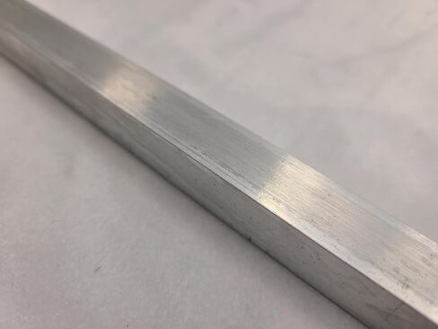 6061 شريط مربع الألومنيوم ، 5/8 "مربع × 36" ، مخزون طويل ، T6511 in Saudi Arabia