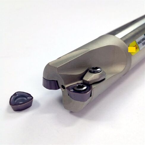 AJX06RC16-17-150-2T اثنين من كاربايد إدراج FACK FACK FEAD REGRING ARBOR MICHINING MICHINING MILL SHANK 1PCS (AJX06RC16-16-200-2T) in Kuwait