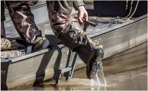 Avery Easy-in Boat Ladder (90310) in Saudi Arabia