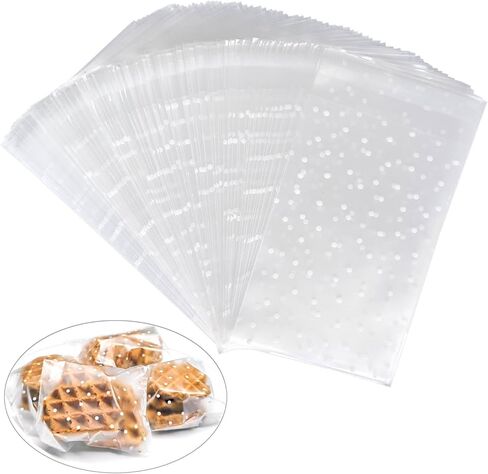 100 قطعة من أكياس السلوفان الشفافة ذاتية الغلق المنقطة باللون الأبيض، أكياس الحلوى والبسكويت، أكياس المكافآت، أكياس المعجنات البلاستيكية القابلة للإغلاق، تناسب تقديم الهدايا أو تغليف الوجبات الخفيفة (4x6 بوصة) in Kuwait