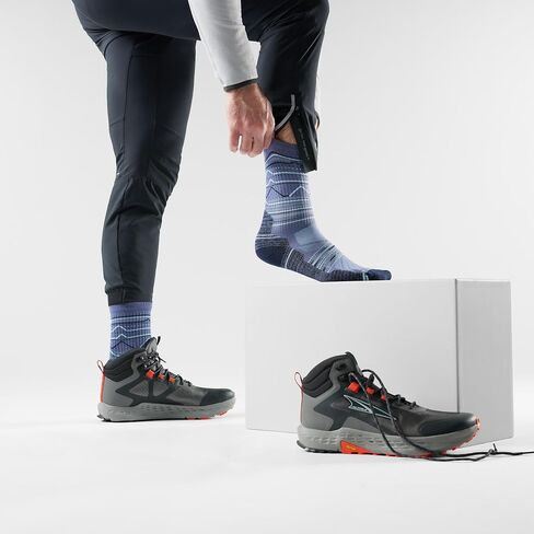 SmartWool Men Men Menike Light Cushion Mountain Chain Crew Crew in Kuwait