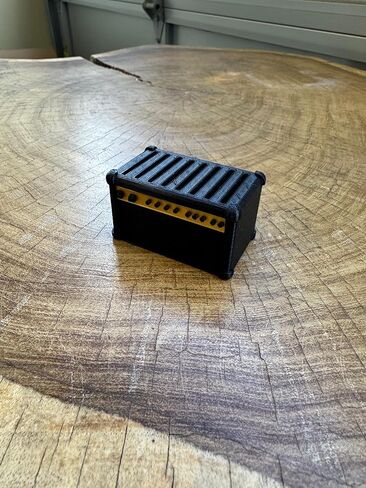 Guitar Pick Holder, Amp Design Display Case, 6-Pick Capacity (60's Rock and Roll) in Kuwait