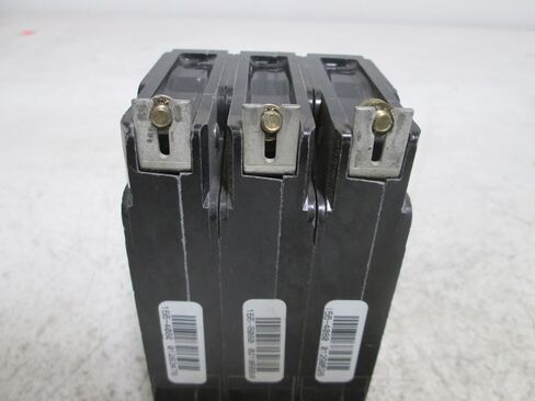 SQUARE D EDB34080 THERMAL MAGNETIC CIRCUIT BREAKER 80ANEW OUT OF BOX in Saudi Arabia