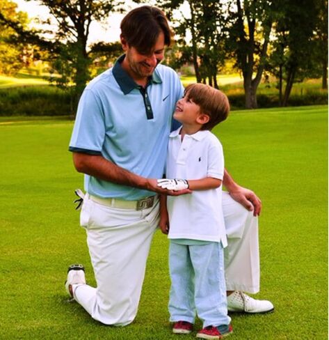 Toddler & Small Kids Golf Glove Ages 2-3, 4-5 & 6-7 Lefties and Righties XXS, XS and S, Superior Grip, Soft White with Smiling Golf Ball, Custest Glove for Children in Saudi Arabia