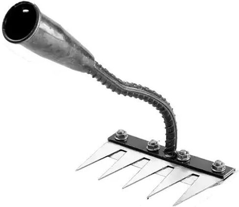 Weeding Hoe Iron Rake Garden Rake Metal Carbon Steel Tooth Nail Rake Weeding Loose Soil Agricultural Tool for Sturdy Dethatching(6-Teeth) in Saudi Arabia
